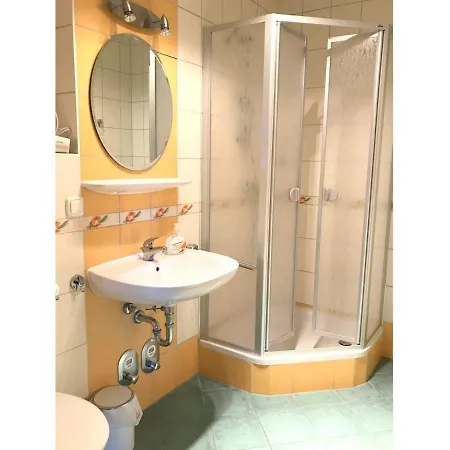 Am Fischmarkt 1 Strandkoenigin * Zingst